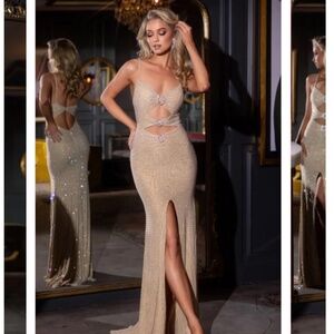 Portia & Scarlett PS25329 Prom Gala Nude Rhinestone Gown Size 0 Worn Once
